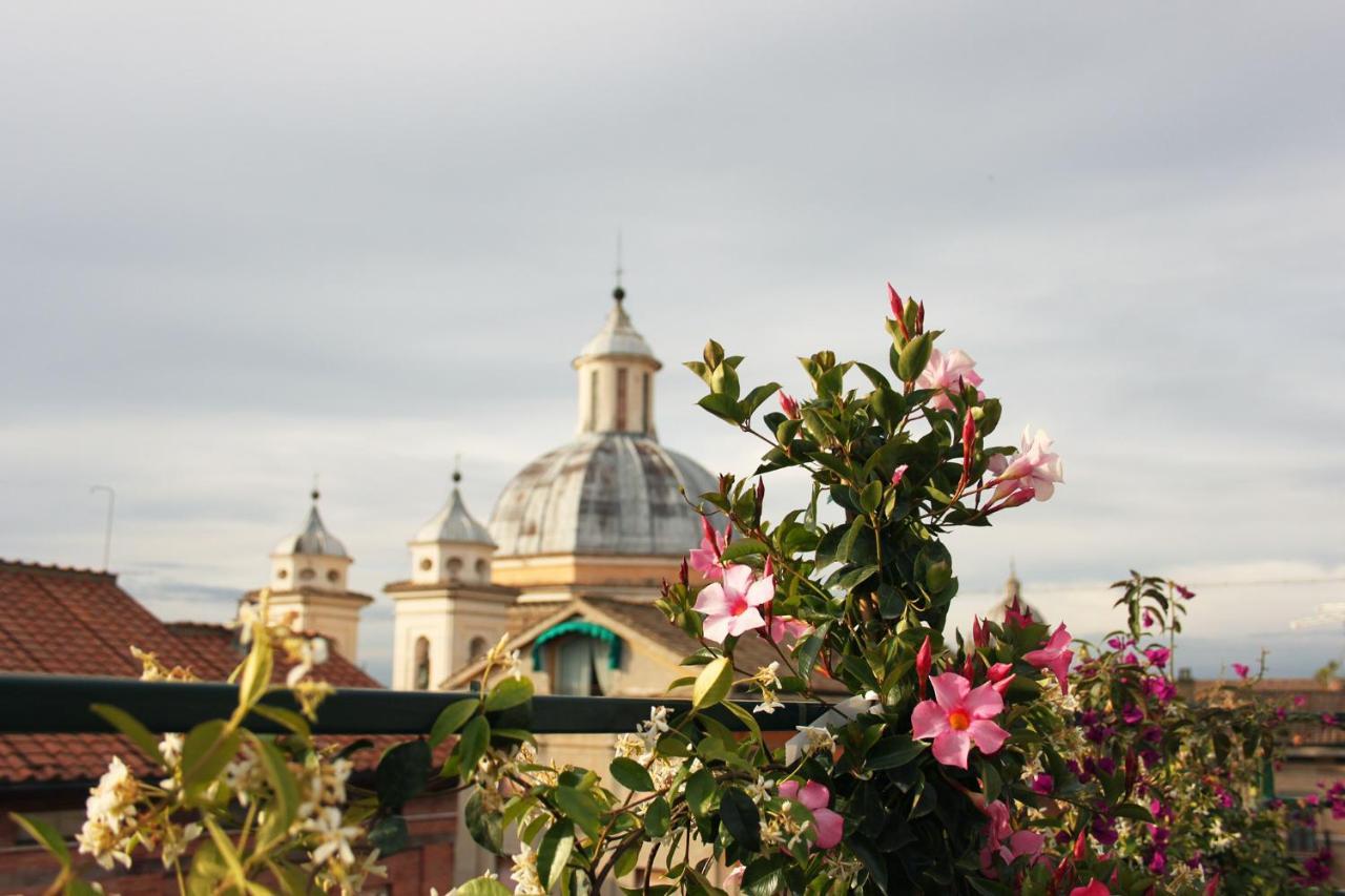 Una Favolosa Terrazza Nel Centro Di Roma Екстериор снимка